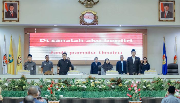Sekdaprov Marindo Kurniawan Hadiri Paripurna DPRD, Bahas Perubahan Propemperda Lampung 2026
