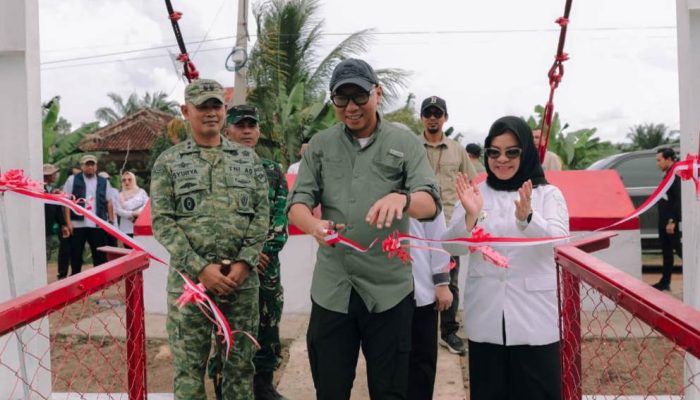 Gubernur Rahmat Mirzani Djausal Resmikan Jembatan Garuda, Wujud Nyata Program Presiden Prabowo di Mesuji