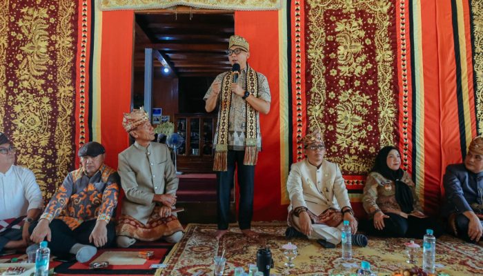 Gubernur Rahmat Mirzani Djausal Tinjau Desa Wisata Budaya Marga Teluk, Dorong Pelestarian Budaya