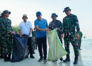 Pimpin Gerakan Radin Inten Asri, Gubernur Mirza Perkuat Budaya Gotong Royong Jaga Pesisir Lampung