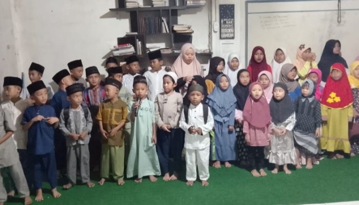 YSTB Gelar Cukur Gratis dan Bagikan 200 Paket Sayuran, Fokus Perkuat Aksi Sosial untuk Warga