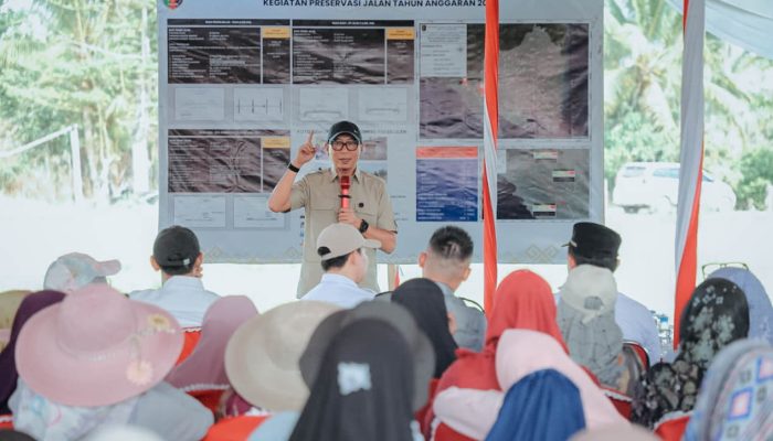 Tinjau Pembangunan Jalan di Suoh, Gubernur Mirza: Potensi Daerah Harus Berdampak pada Kesejahteraan Masyarakat