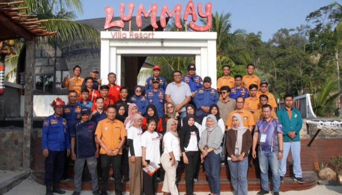 Lummay Villa Resort Perkuat Wisata Aman, Damkarmat Lampung Selatan Bekali Karyawan Hadapi Kebakaran