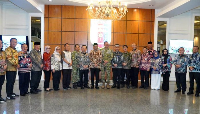 Gubernur Mirza Dorong Desa Jadi Fokus Pembangunan, Sinergi TNI dan Pemda Diperkuat