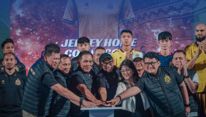 Pimpin Launching Tim Dan Jersey , Gubernur Mirza Dorong Bhayangkara Presisi Lampung Fc Raih Tiga Besar