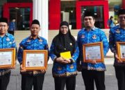 Empat Kepala SD Bandar Lampung Terima Penghargaan