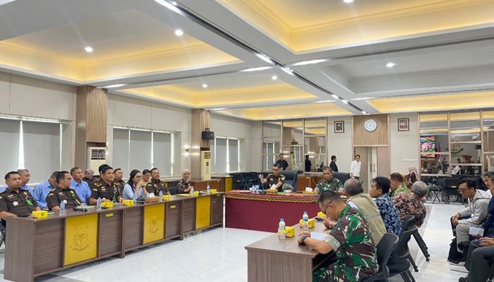 Kejati Lampung Kawal Proyek Mitigasi Konflik Gajah di TNWK