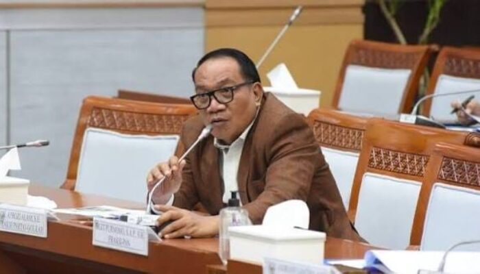 Kebakaran KMP Batumandi, Aprozi Alam Desak Kemenhub Evaluasi Total Keselamatan Pelayaran