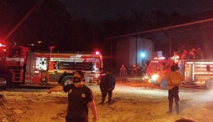Wagub Jihan Pimpin Kolaborasi Lintas Instansi Padamkan Kebakaran TPA Bandarjaya atas Instruksi Gubernur